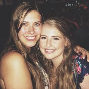 Meet your Posher, Claire